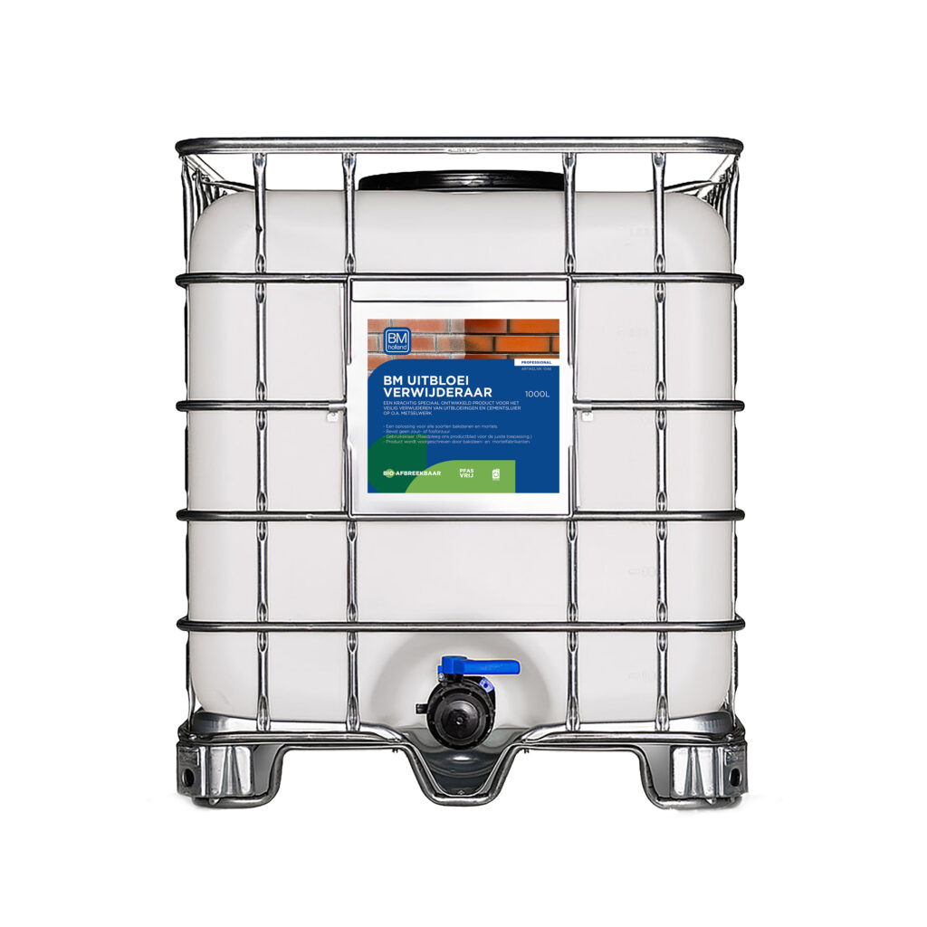 Een BM Uitbloei Verwijderaar-container van 1000 liter — een grote witte industriële tank met een metalen kooi, voorzien van een blauwe klep aan de onderkant en een blauw etiket aan de voorkant.